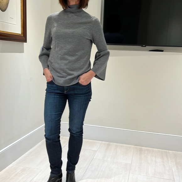 Ann Taylor Sweaters - Ann Taylor Gray Turtleneck with Bell Sleeves Size M